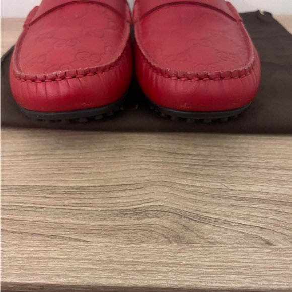 Gucci Red Leather Penny Loafers Logo Stamp rubber sole Men's Size 9.5 G - Picture 6 of 9